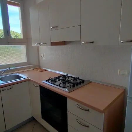 P312 Nr 104 Trilocale Sul Mare Con Ombrellone In Prima Fila