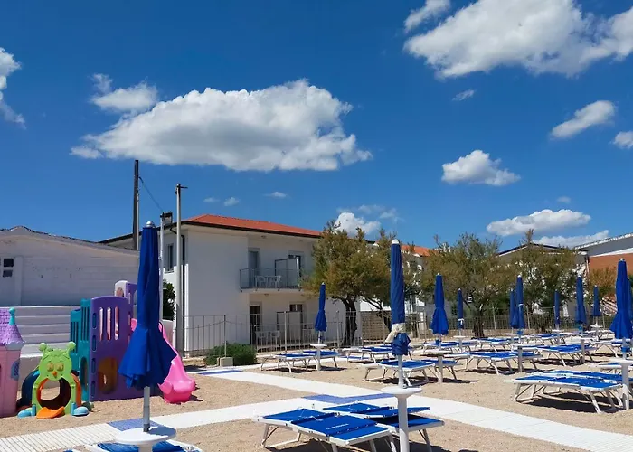 P312 Nr 104 Trilocale Sul Mare Con Ombrellone In Prima Fila *