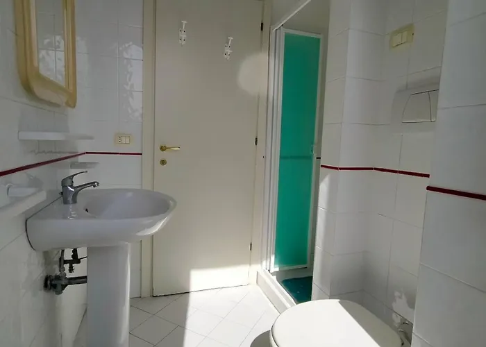 Holiday home P312 Nr 104 Trilocale Sul Mare Con Ombrellone In Prima Fila *