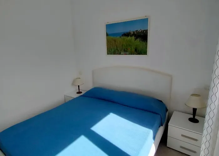 P312 Nr 104 Trilocale Sul Mare Con Ombrellone In Prima Fila *